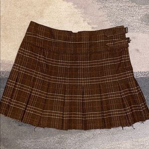 Joie mini pleated school girl skirt!!
